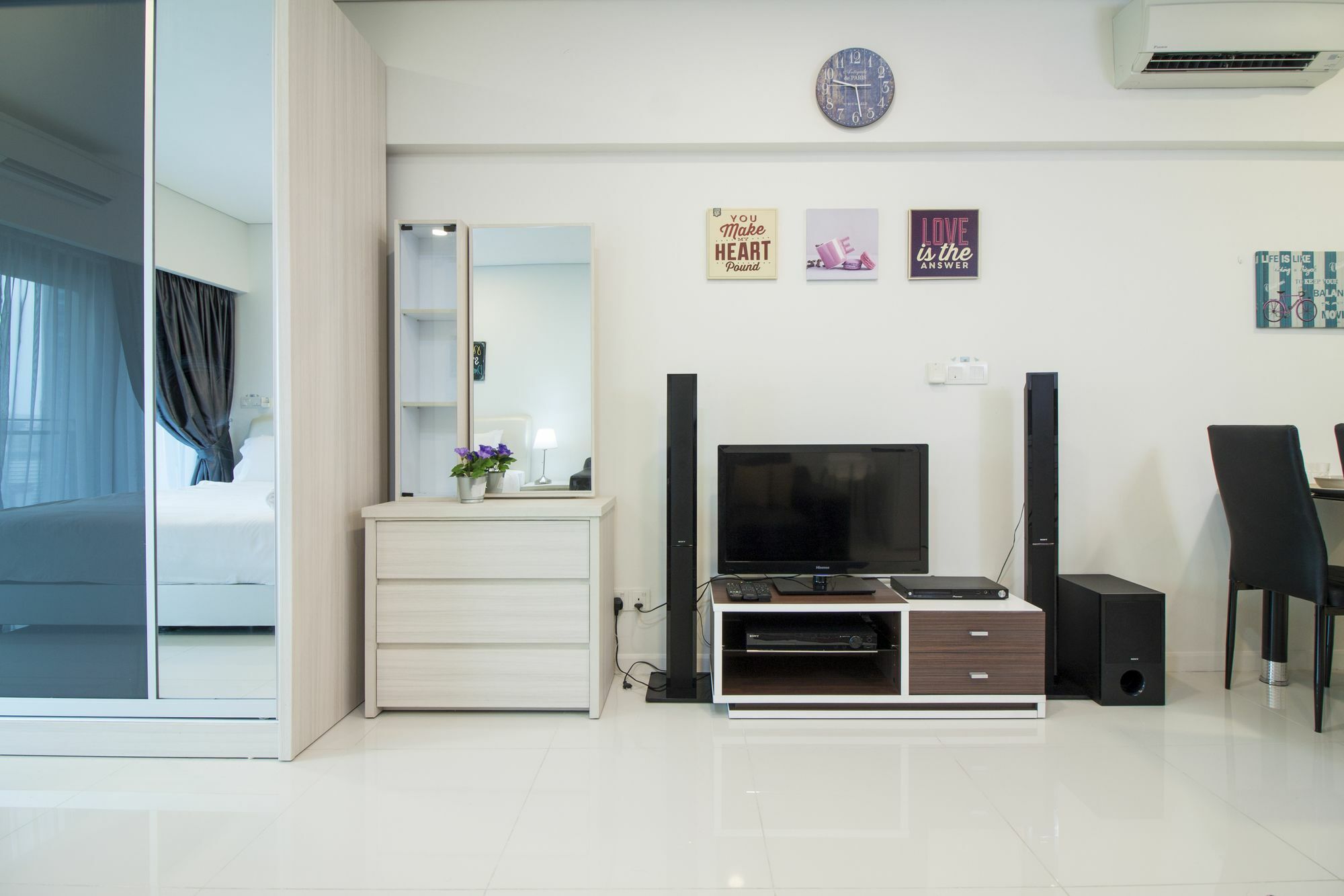 Summer Suites By Plush Kuala Lumpur Luaran gambar